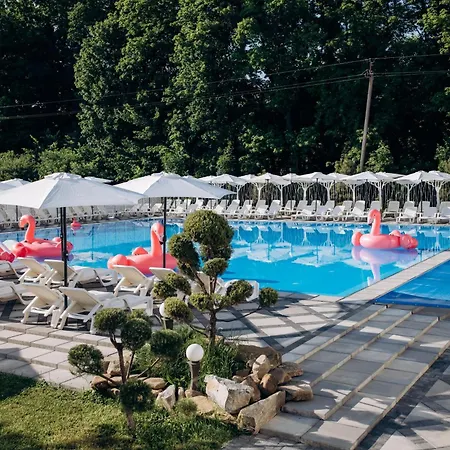 кузня Hotel *