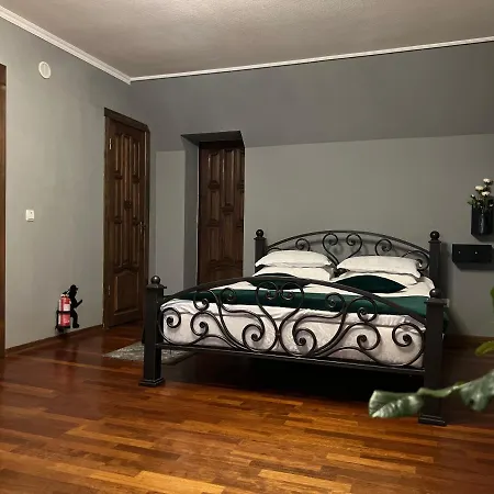 Hotell кузня Mateyevtsy